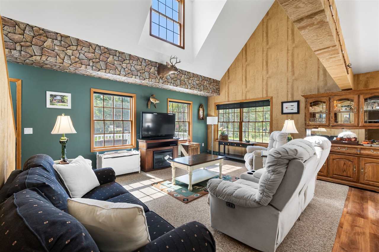 10826 Chickagami Trail Brutus MI 49716