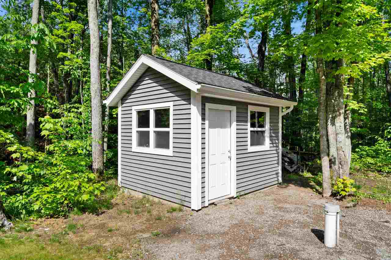 8695 Springridge Drive Petoskey MI 49770