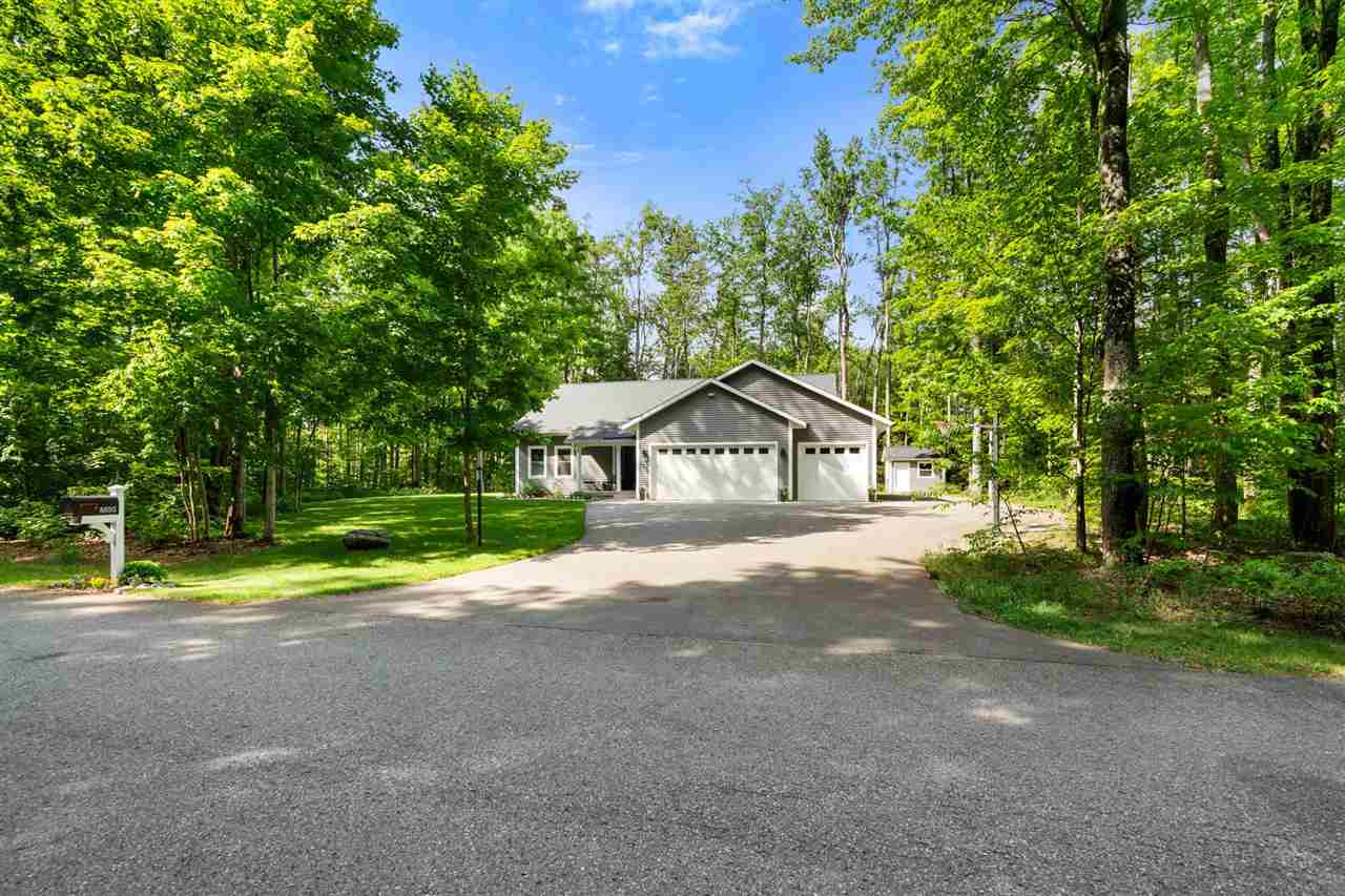 8695 Springridge Drive Petoskey MI 49770