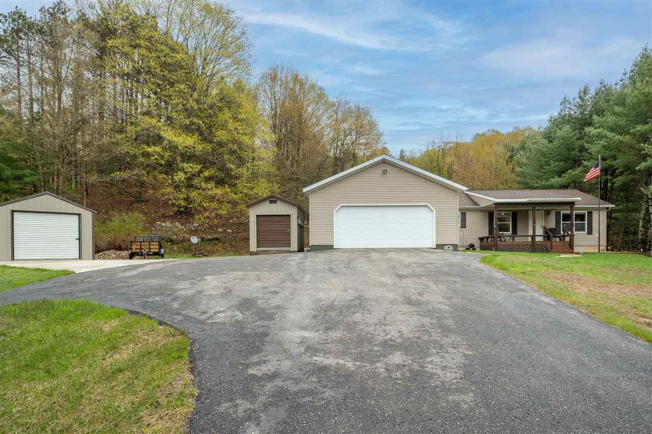 2880 Rushton Road Central Lake MI 49622