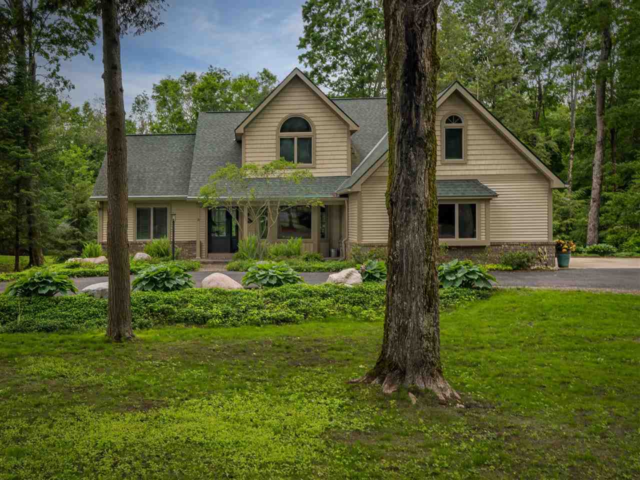 6598 Forest Way Harbor Springs MI 49740