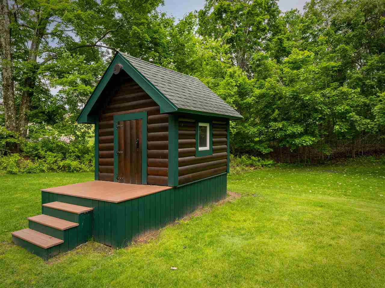 6598 Forest Way Harbor Springs MI 49740