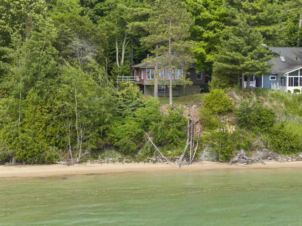 4077 Michigan Trail Kewadin MI 49648