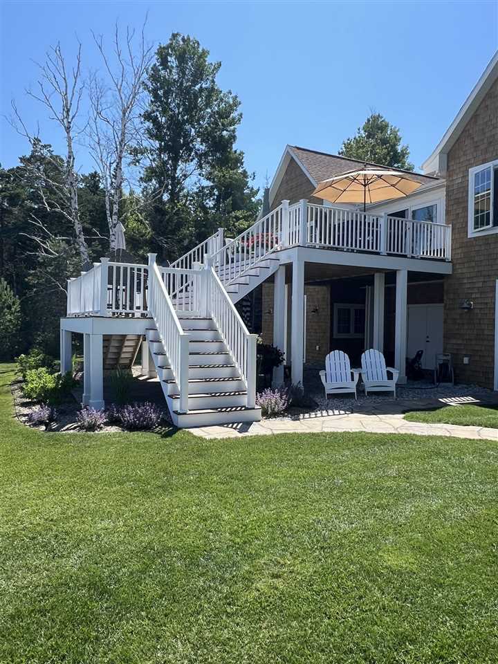 7585 Nine Mile Point Drive Charlevoix MI 49720