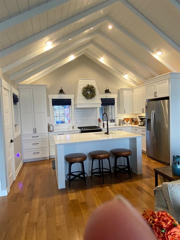 7585 Nine Mile Point Drive Charlevoix MI 49720