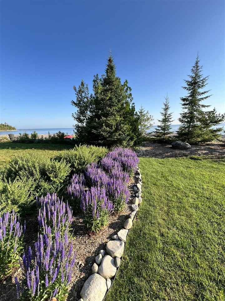 7585 Nine Mile Point Drive Charlevoix MI 49720