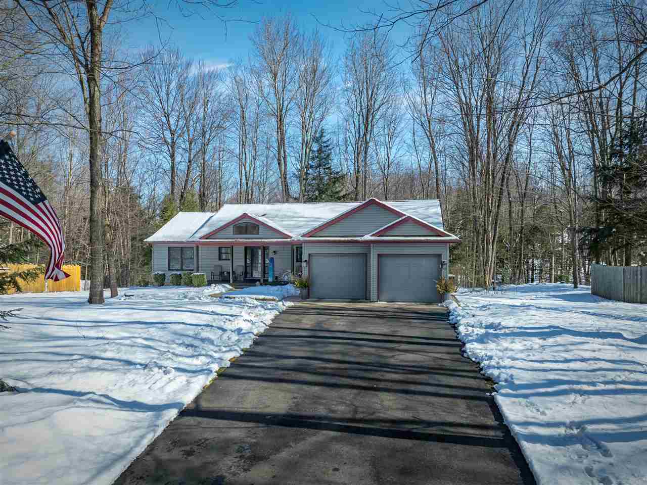 8548 Ridgeway Petoskey MI 49770