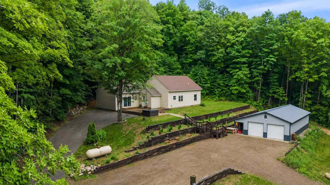 1926 Morris Road East Jordan MI 49727