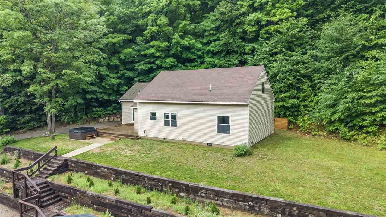 1926 Morris Road East Jordan MI 49727