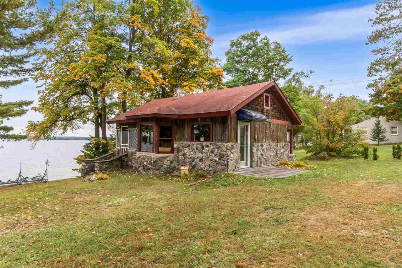 8008 Paradise Trail Carp Lake MI 49718
