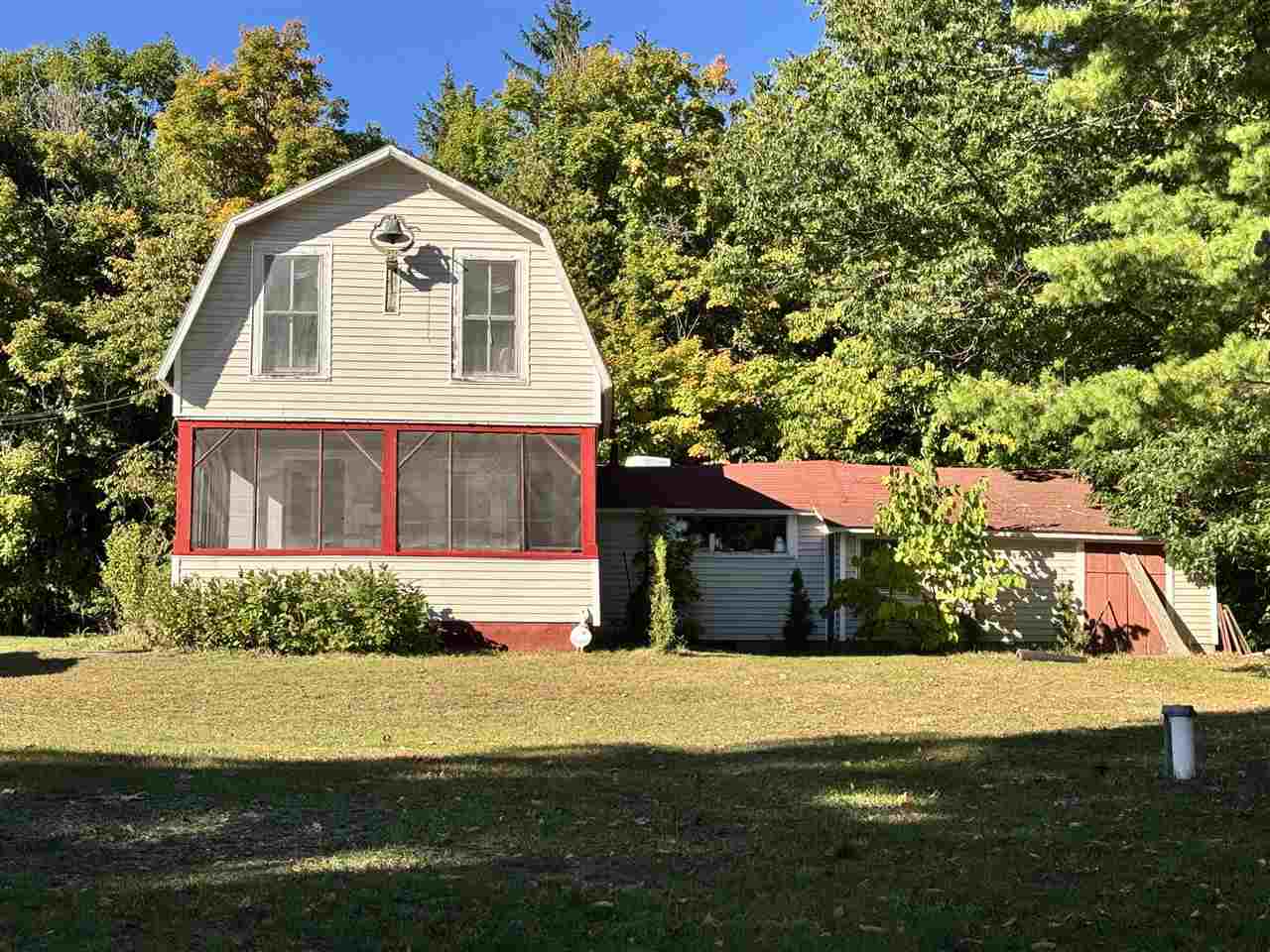 8008 Paradise Trail Carp Lake MI 49718