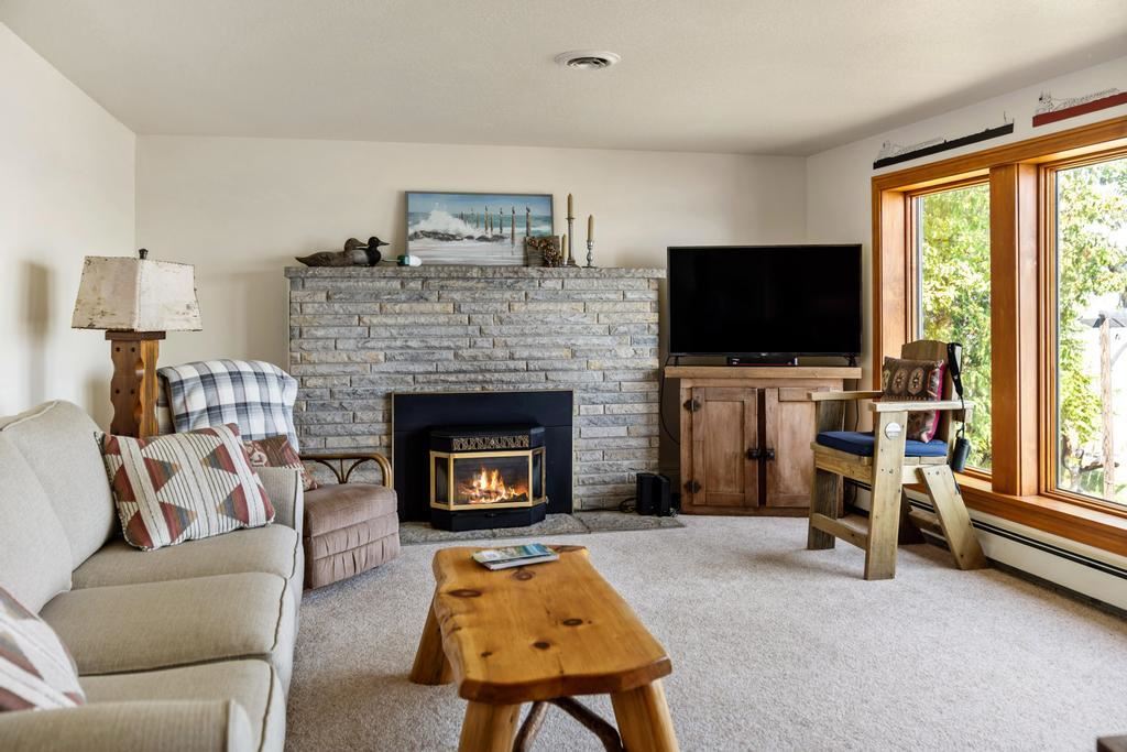 1308 Wenniway Mackinaw City MI 49701