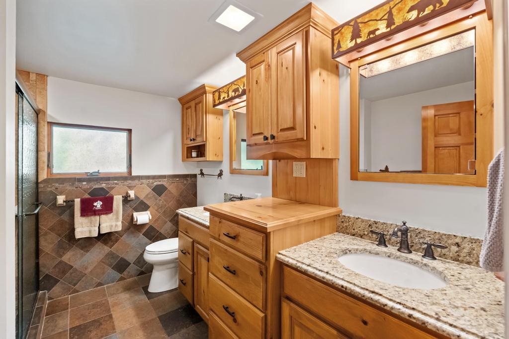1308 Wenniway Mackinaw City MI 49701