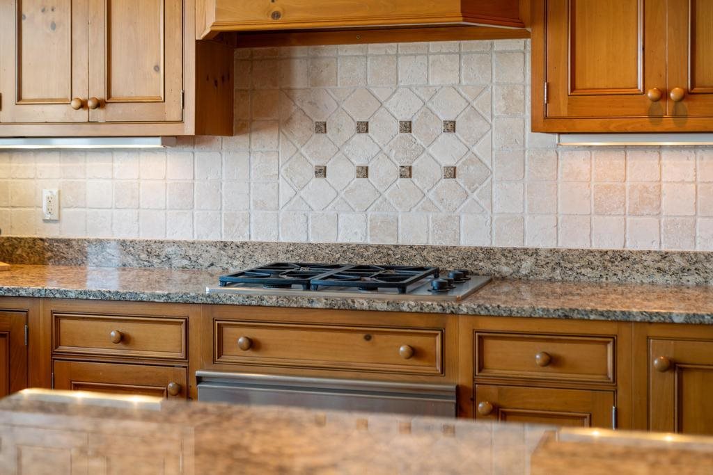 1308 Wenniway Mackinaw City MI 49701