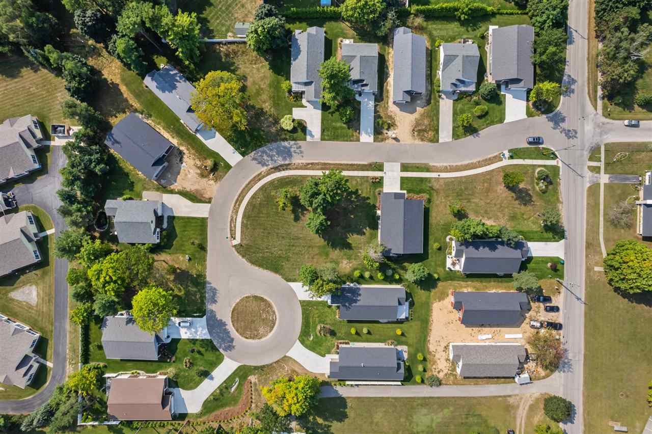 118 Peppervine Place Charlevoix MI 49720