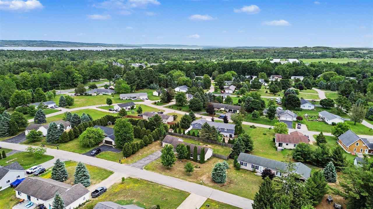 5110 Church Hill Charlevoix MI 49720