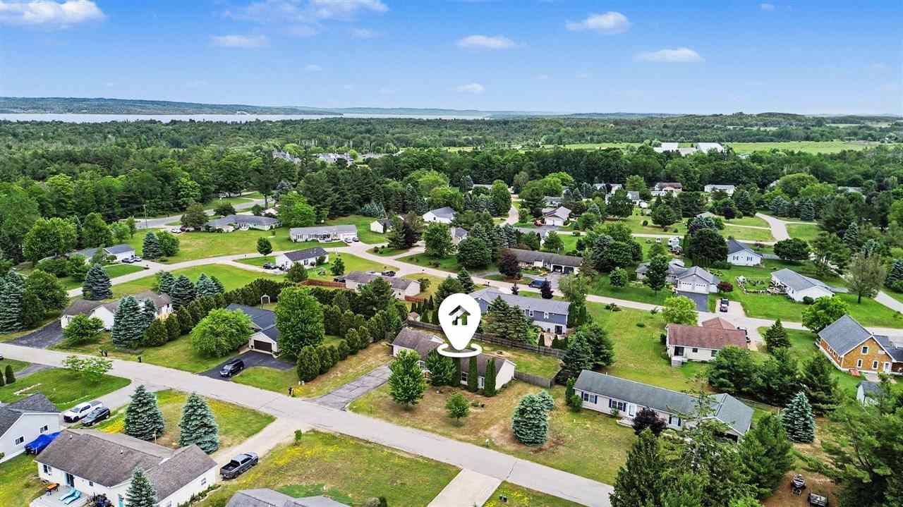 5110 Church Hill Charlevoix MI 49720