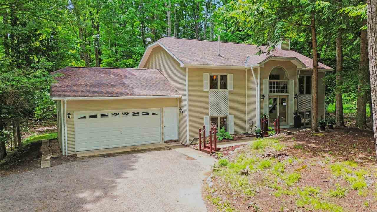 2525 Hemlock Lane Petoskey MI 49770