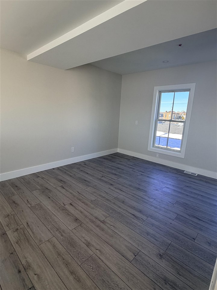 103 Esterly East Jordan MI 49727