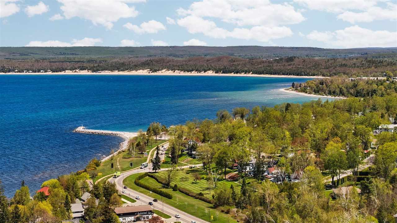 701 Jennings Avenue Petoskey MI 49770