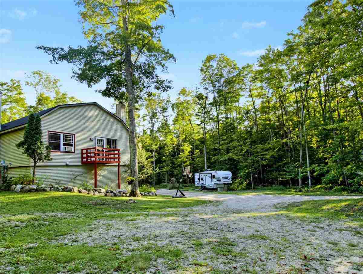 1218 N Miles Road Ellsworth MI 49729