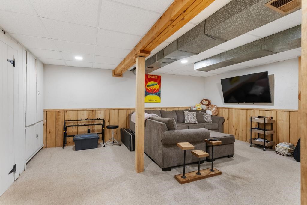 3096 County Road 612 Lewiston MI 49756
