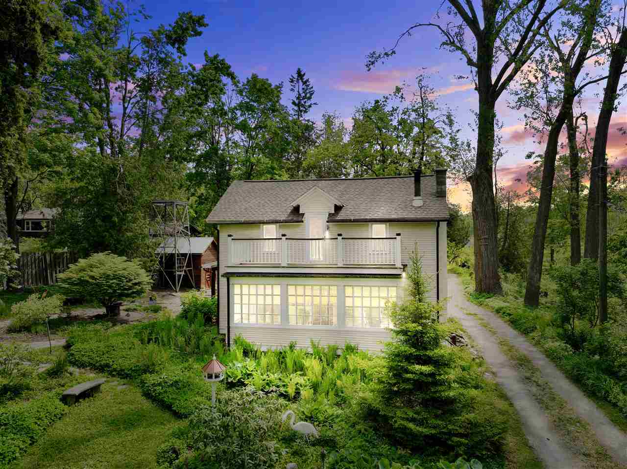 7671 Hoyt Road Harbor Springs MI 49740