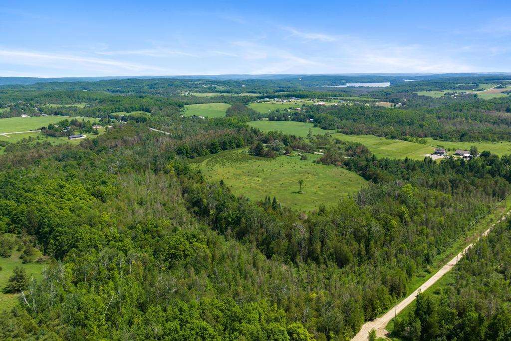 2978 Intertown Petoskey MI 49770