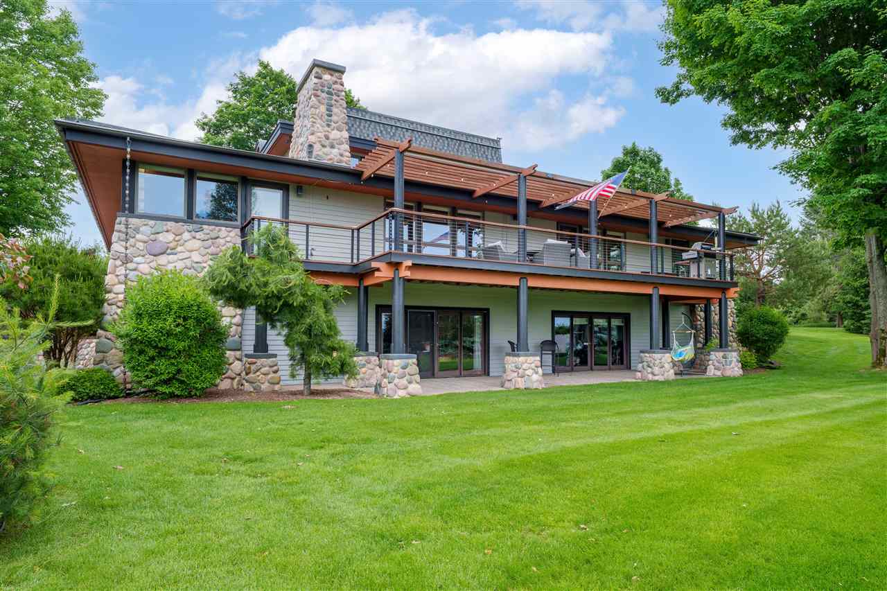 3333 Kirkridge Drive Williamsburg MI 49690