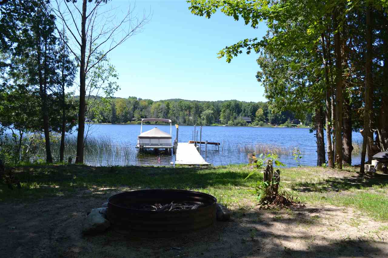 5020 Dingman School Road East Jordan MI 49727