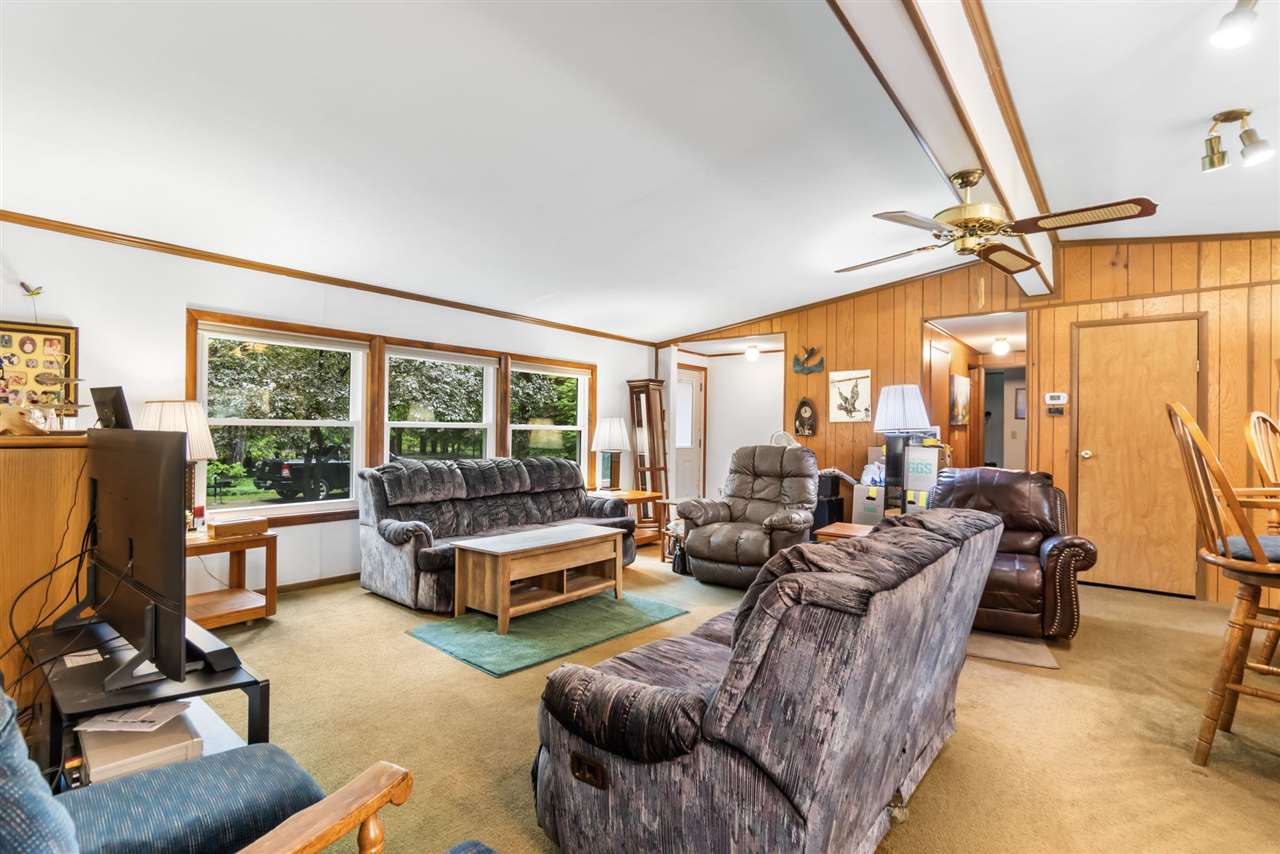 9649 Rogers Road Alanson MI 49706