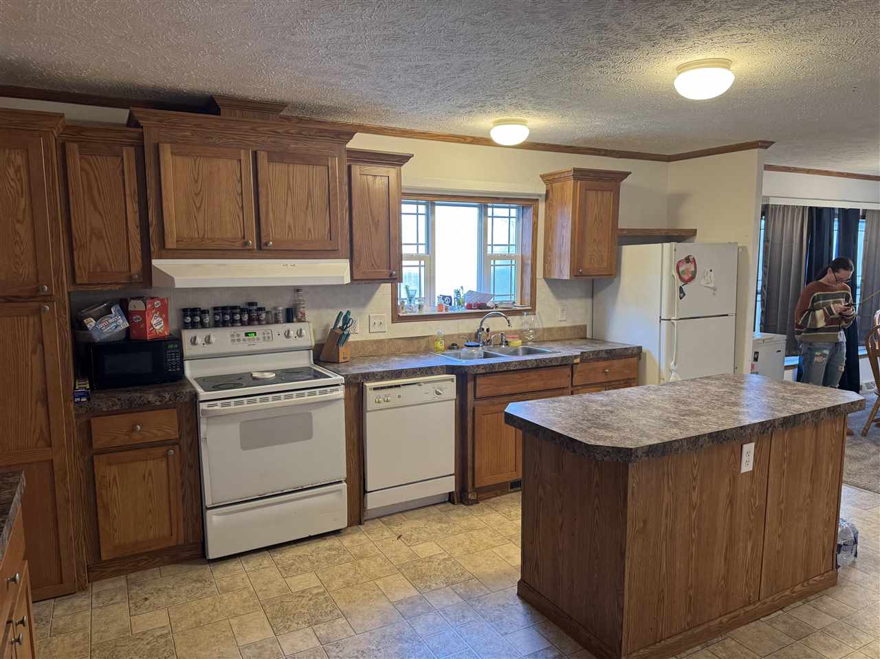 3899 Miami Beach Drive Cheboygan MI 49721