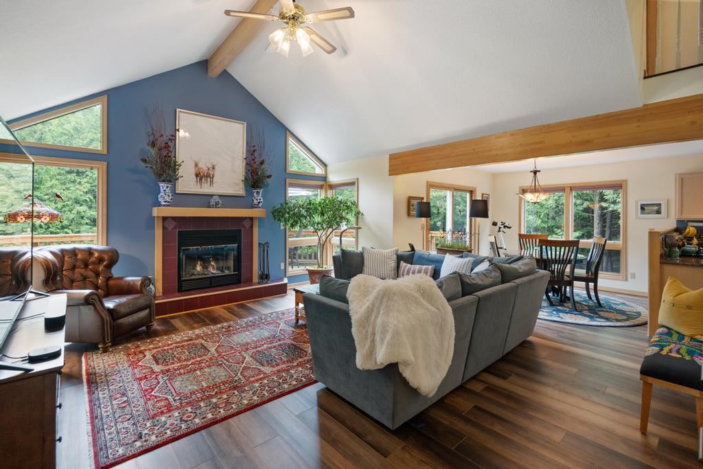 18893 Clipperview Road Charlevoix MI 49720