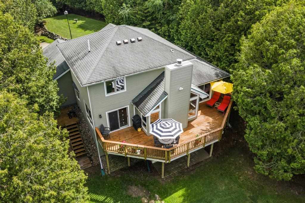 18893 Clipperview Road Charlevoix MI 49720