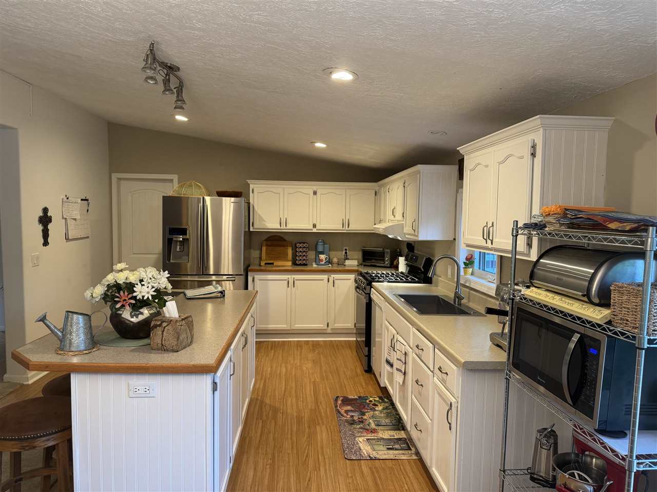 10590 N Hayes Lane Carp Lake MI 49718