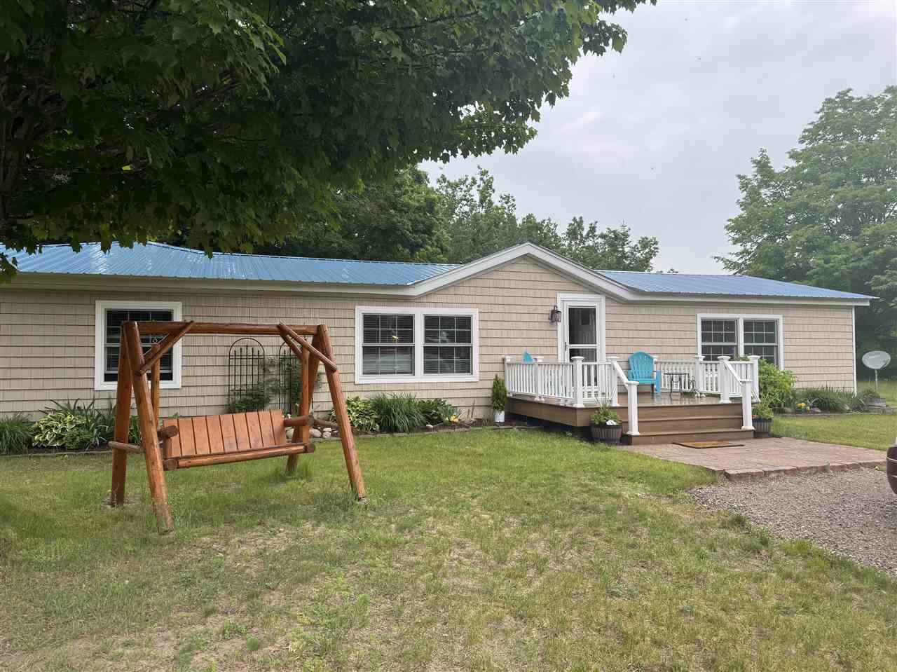 10590 N Hayes Lane Carp Lake MI 49718
