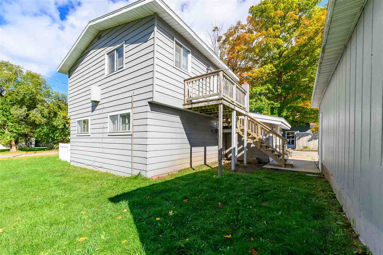 308 W Upright Street Charlevoix MI 49720