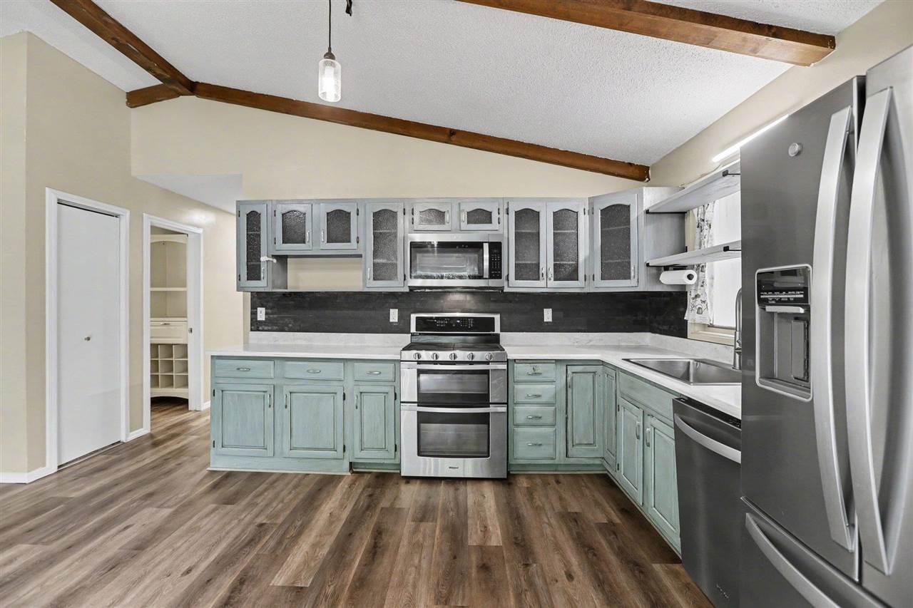 1162 Mountain Road East Jordan MI 49727