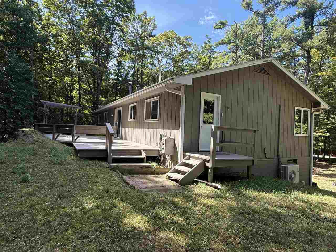12678 Pa-be-shan Lane Charlevoix MI 49720