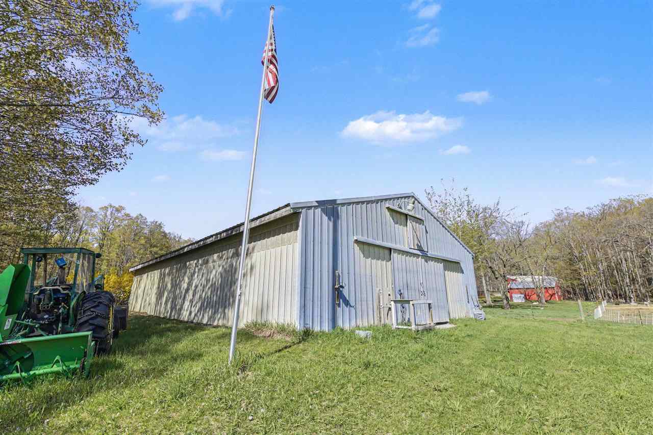 6273 Maple Grove Road Charlevoix MI 49720
