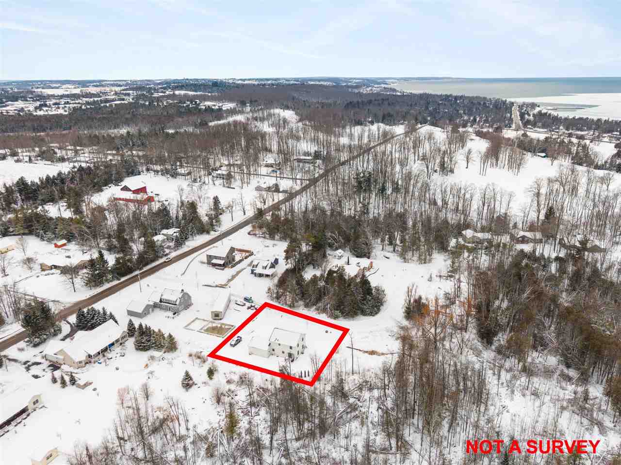 1056 Woodridge Drive Petoskey MI 49770