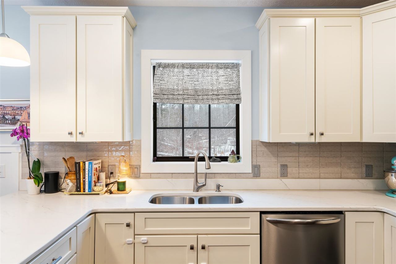 1056 Woodridge Drive Petoskey MI 49770