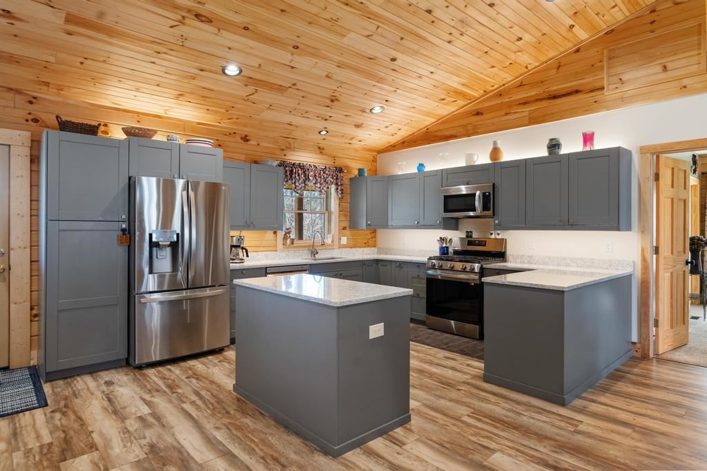 10398 W M-68 Alanson MI 49706