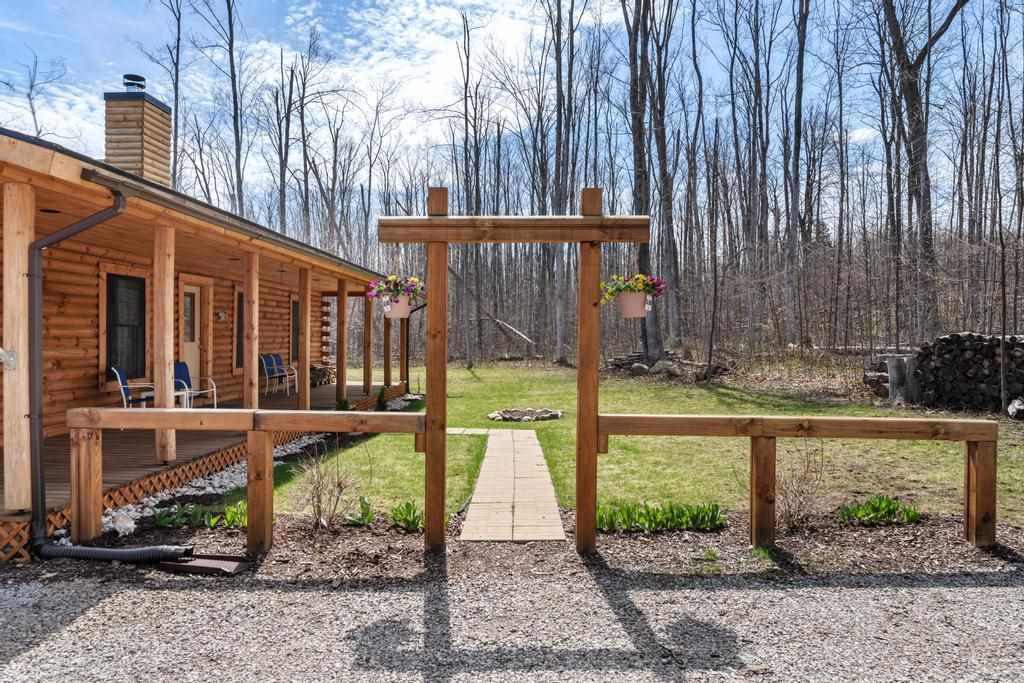10398 W M-68 Alanson MI 49706
