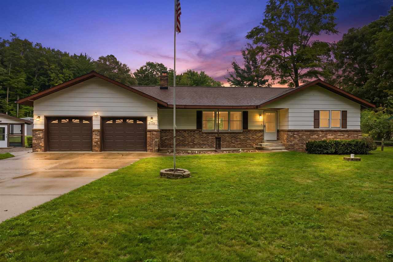5182 E Shore Dr NE Drive Kalkaska MI 49646