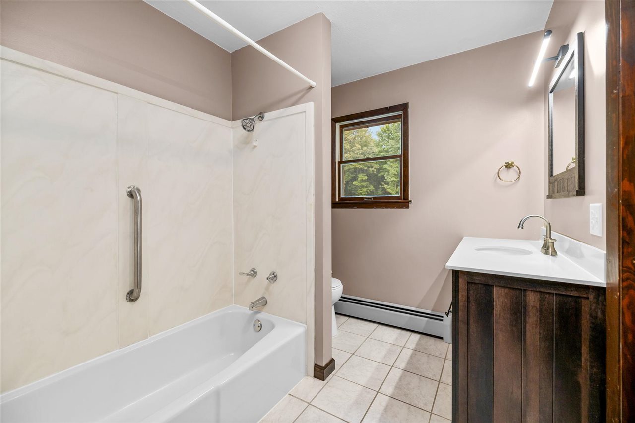 5182 E Shore Dr NE Drive Kalkaska MI 49646
