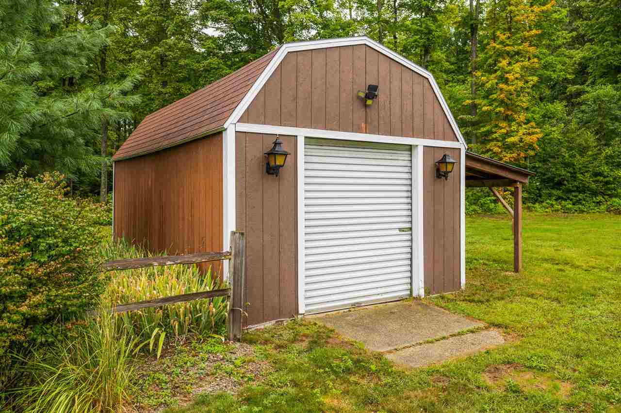 5182 E Shore Dr NE Drive Kalkaska MI 49646