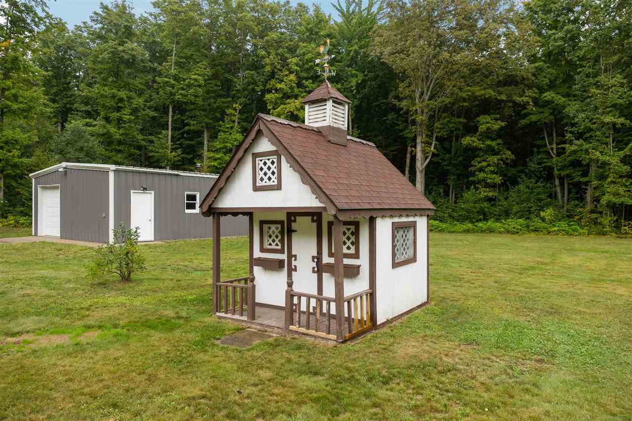 5182 E Shore Dr NE Drive Kalkaska MI 49646