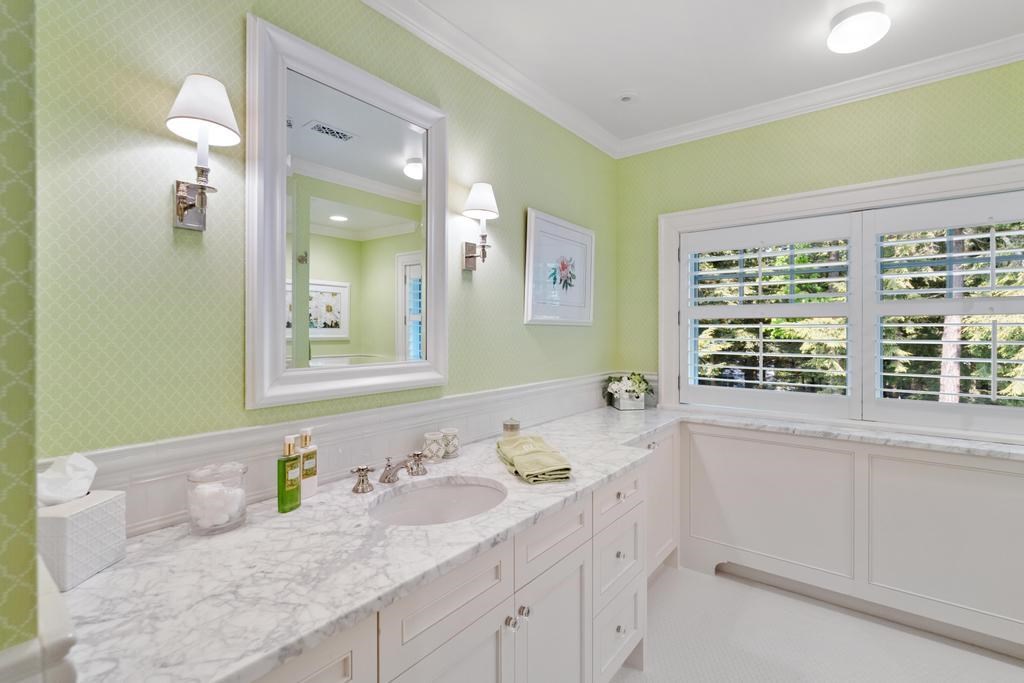 145 Traverse Street Harbor Springs MI 49740