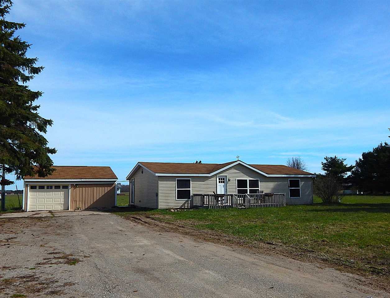 7689 Sand Road Brutus MI 49716